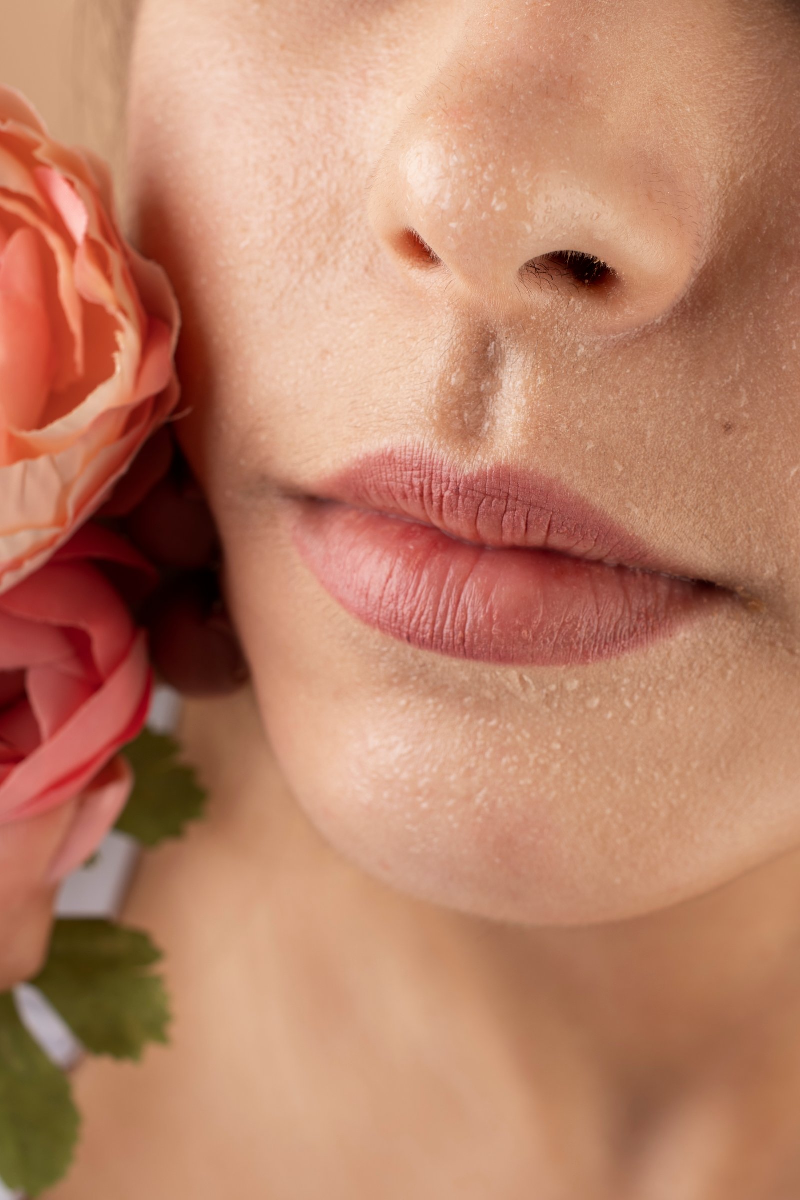 Specialist performing laser lip pigmentation treatment at Hues Aesthetic Clinic Madurai